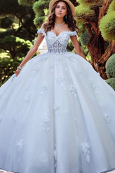Off-Shoulder Ball Gown with 3D Floral Appliques Beaded Detailing & Lace-Up Back White Tulle Quinceanera Dress for Sweet 16 & Formal Evenings